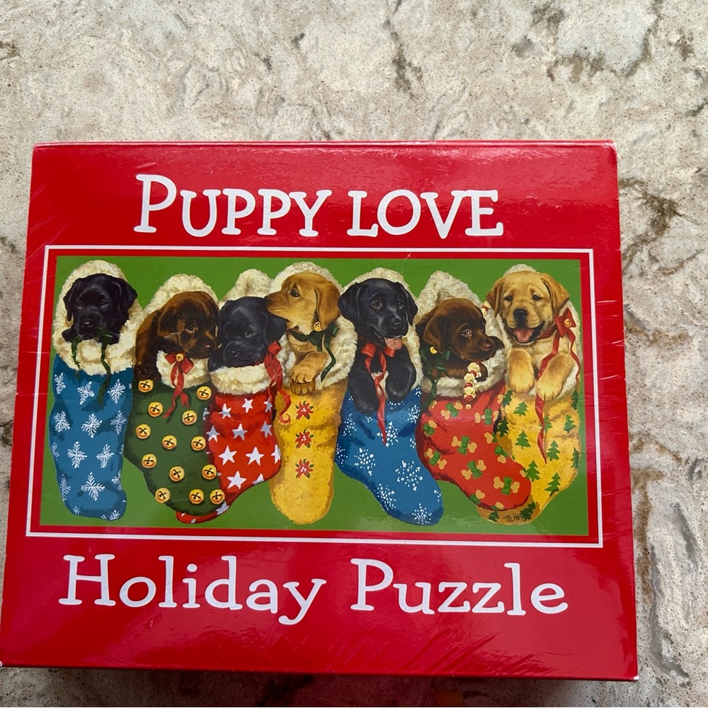 Christmas Holiday puppies 1000 piece jigsaw Puzzle